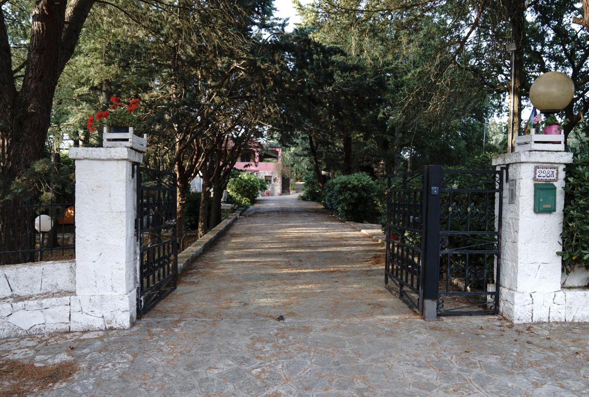 Villa Dan-Rooms In Monopoli Impalata エクステリア 写真